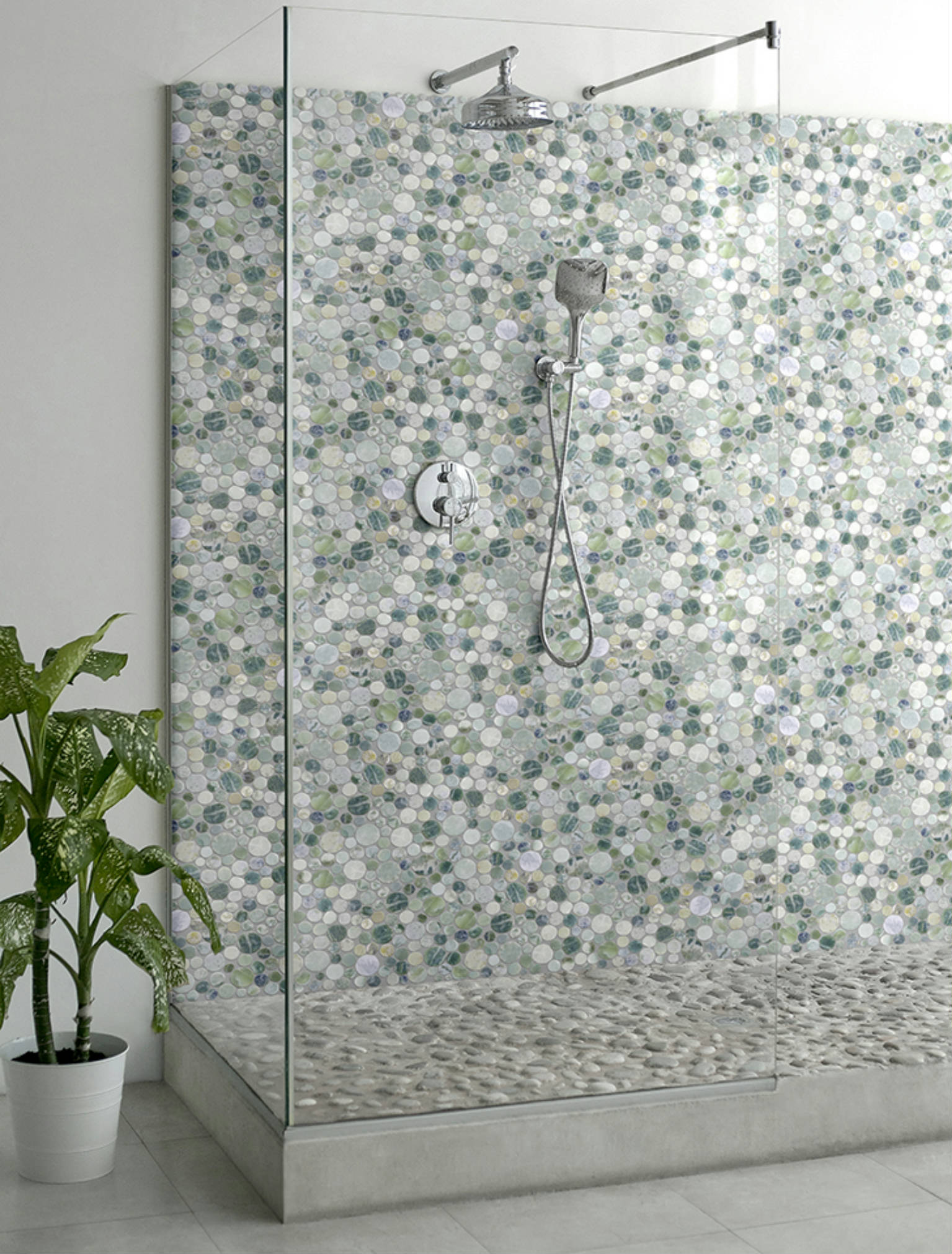 Crystal Green Semi‐Precious Stone Round Interlocking Mosaic | Quality Carpet Inc.